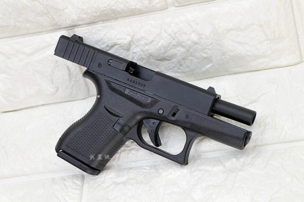 GLOCK 17