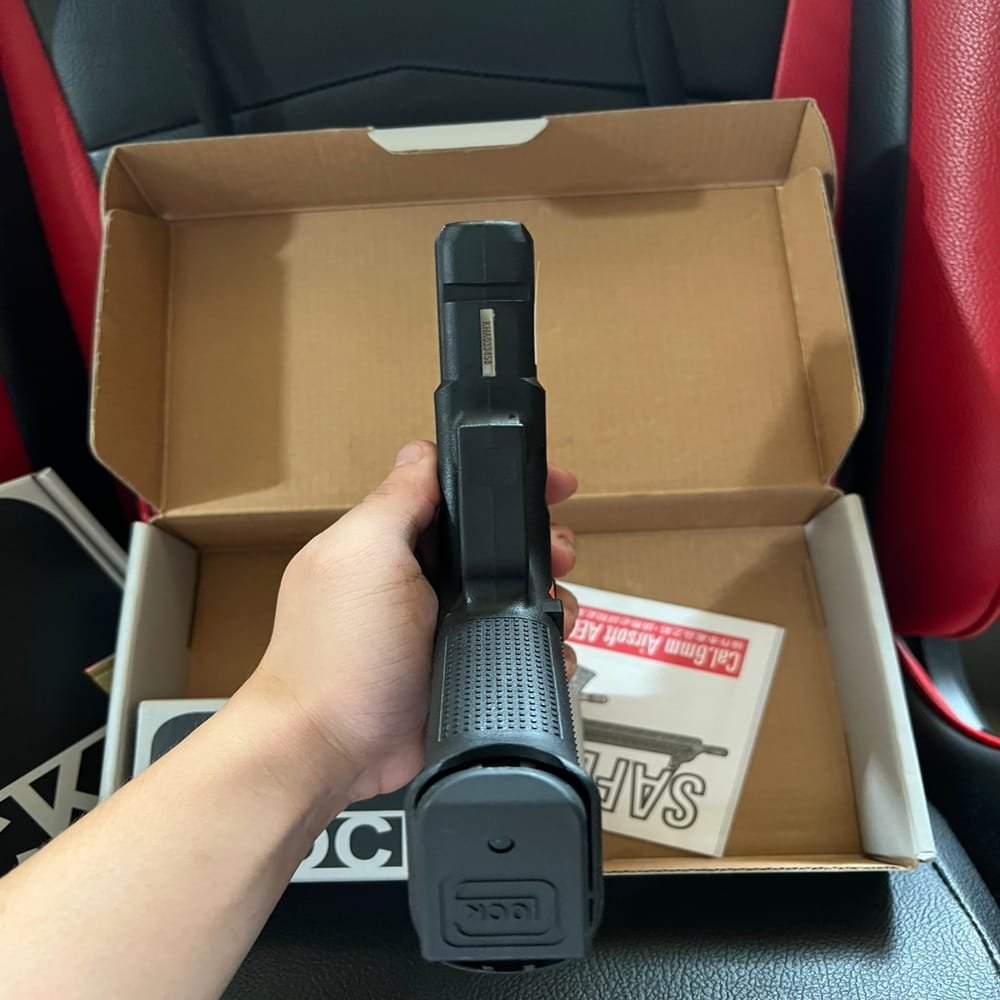 Umarex / VFC Glock G17 Gen 5 GBB Airsoft – Licensed Gas Blowback Pistol 6mm - Gambar 7