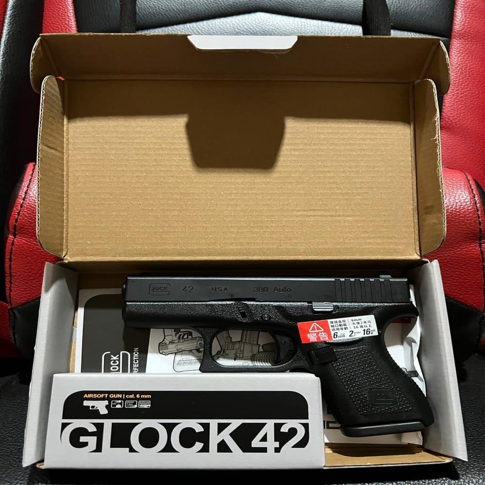 Umarex / VFC Glock G42 GBB Airsoft – Licensed Compact Gas Blowback Pistol 6mm