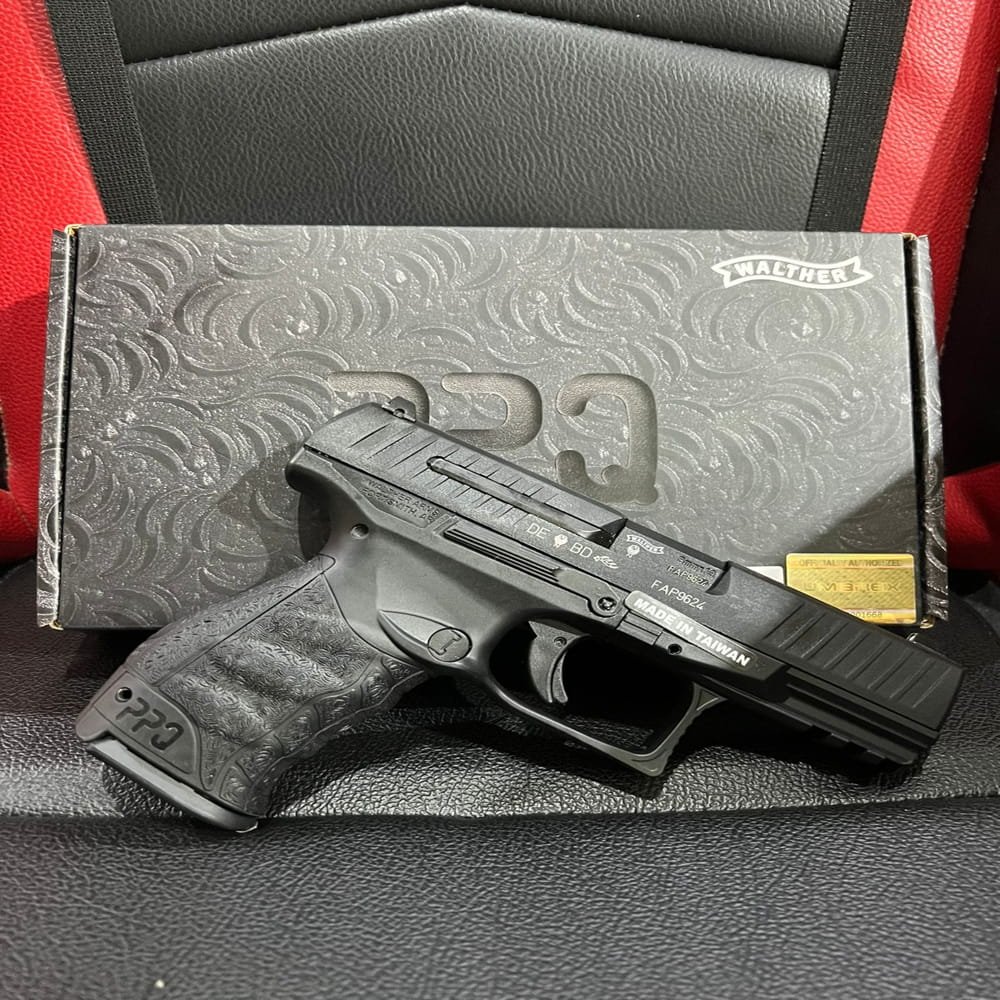 Umarex Walther PPQ M2 GBB Airsoft Pistol (by VFC) – 6mm Gas Blowback Black - Gambar 4
