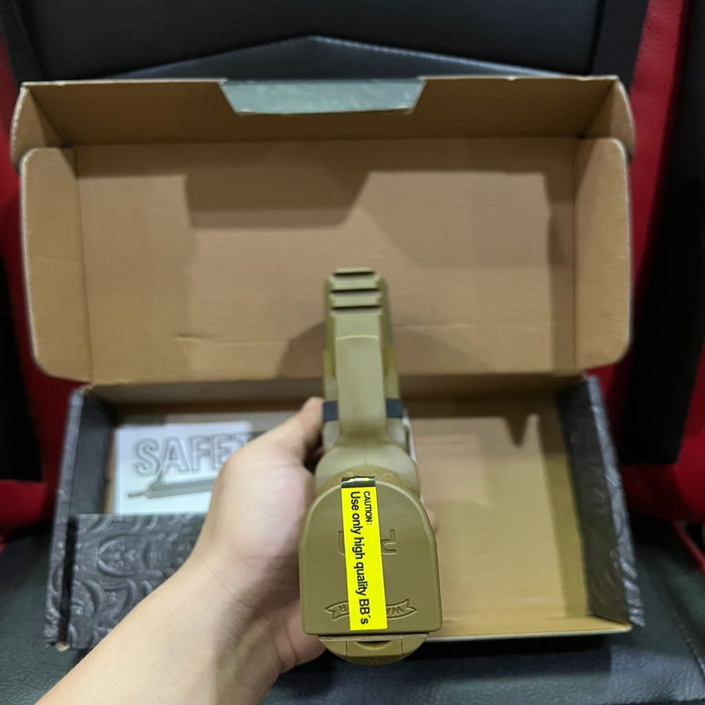 Umarex Walther PPQ M2 GBB Airsoft Pistol – Licensed Walther Gas Blowback 6mm - Gambar 3