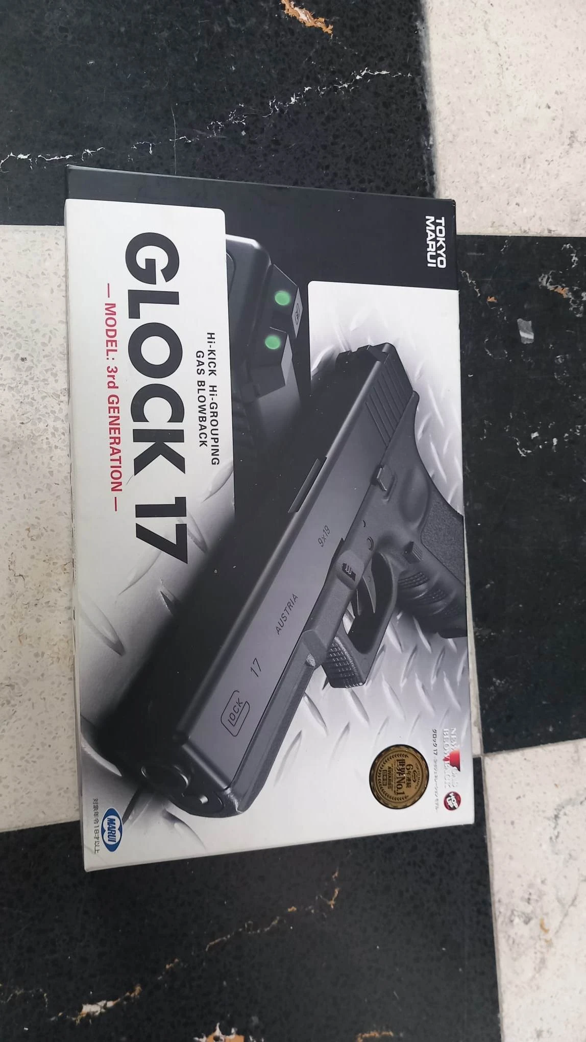 Tokyo Marui Glock 17 - Pistol Airsoft - Gambar 3