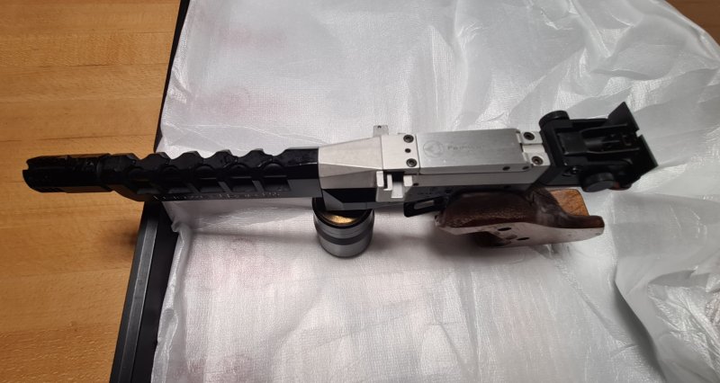 Feinwerkbau C55 Match Air Pistol - Gambar 3