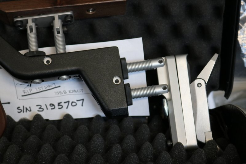 Anschütz 9015 .177 Air Rifle - Gambar 8