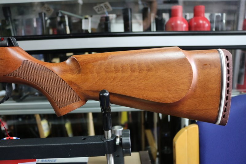 Webley & Scott VMX Wood OS .177 Air Rifle - Gambar 3