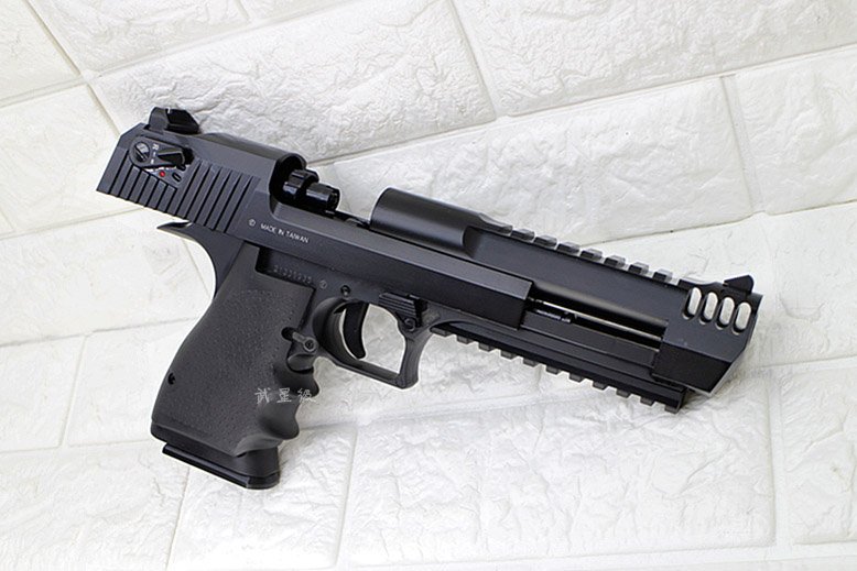 KWC IMI Desert Eagle Pistol GBB CO2 Airsoft Full Auto - Gambar 4