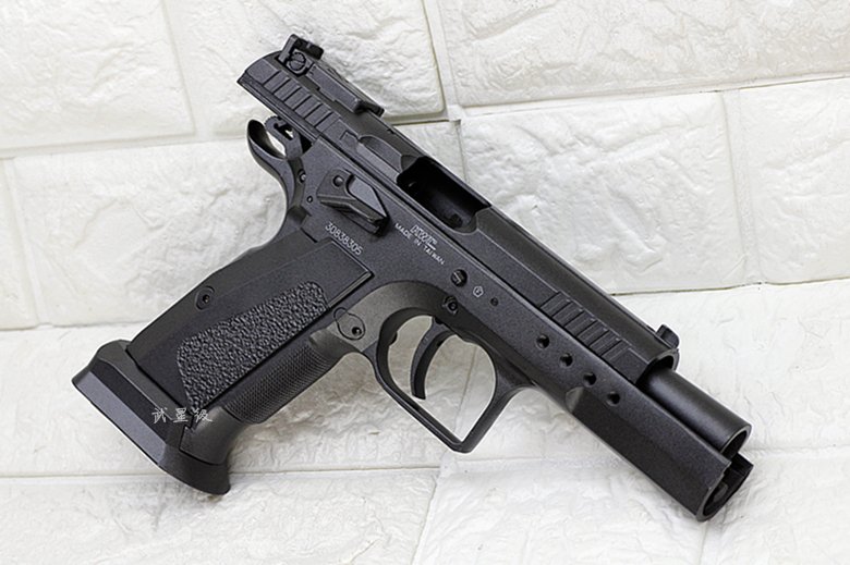 KWC CZ 75 Pistol GBB CO2 Airsoft - Gambar 5
