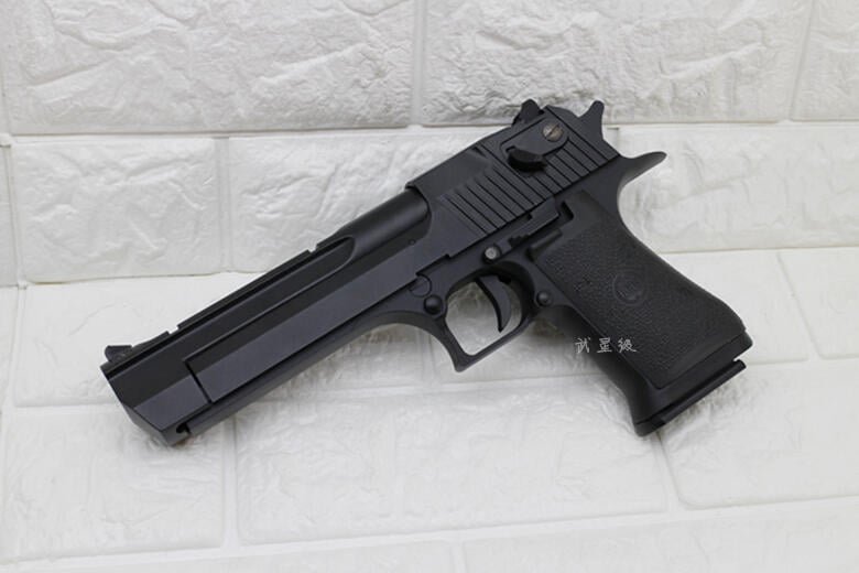 IMI Desert Eagle .50 AE Pistol GBB CO2 Airsoft - Gambar 3