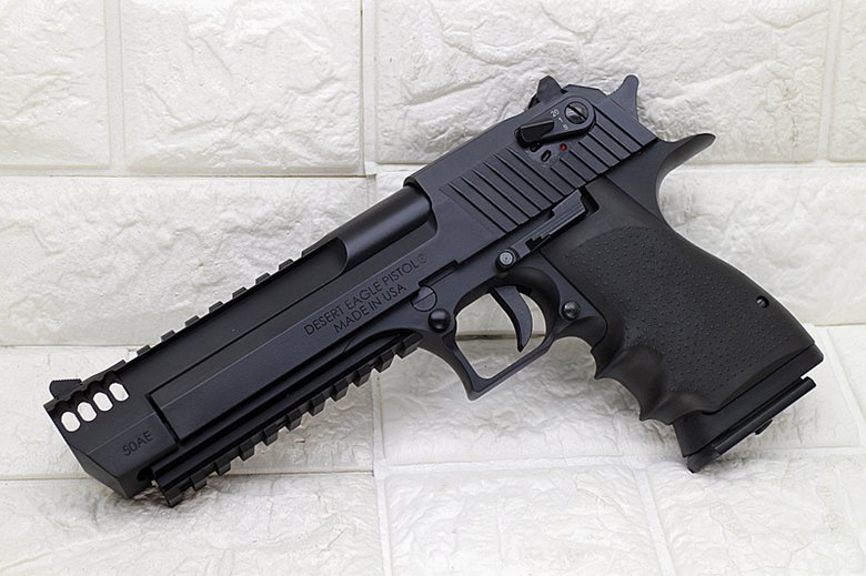 KWC IMI Desert Eagle GBB CO2 Airsoft Engraved Version