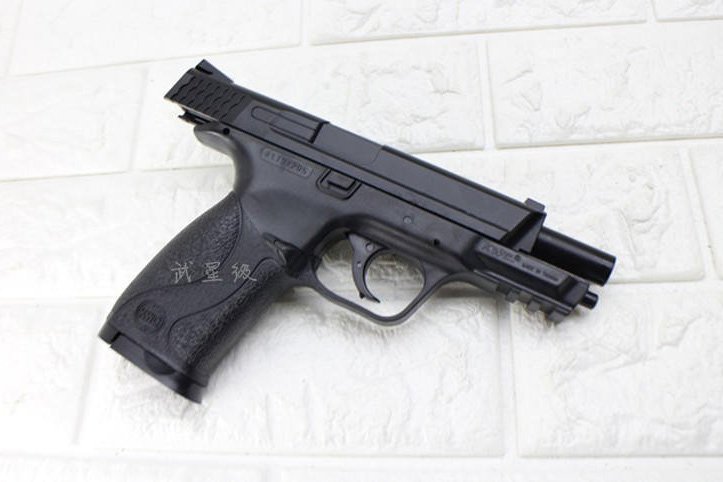 KWC S&W M&P40 Compact Pistol Spring Airsoft - Gambar 4