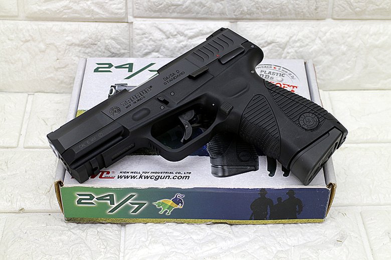 KWC Taurus PT24/7 GBB CO2 Airsoft Compact Engraved Version
