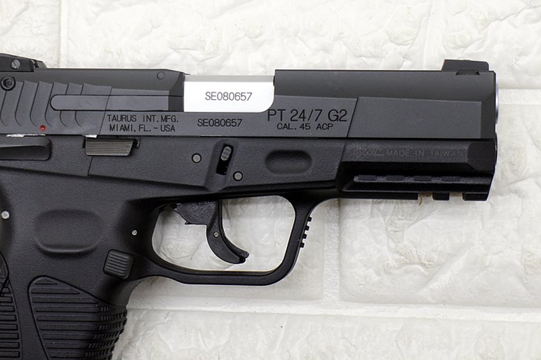KWC Taurus PT24/7 Compact CCW Pistol GBB CO2 Airsoft - Gambar 7