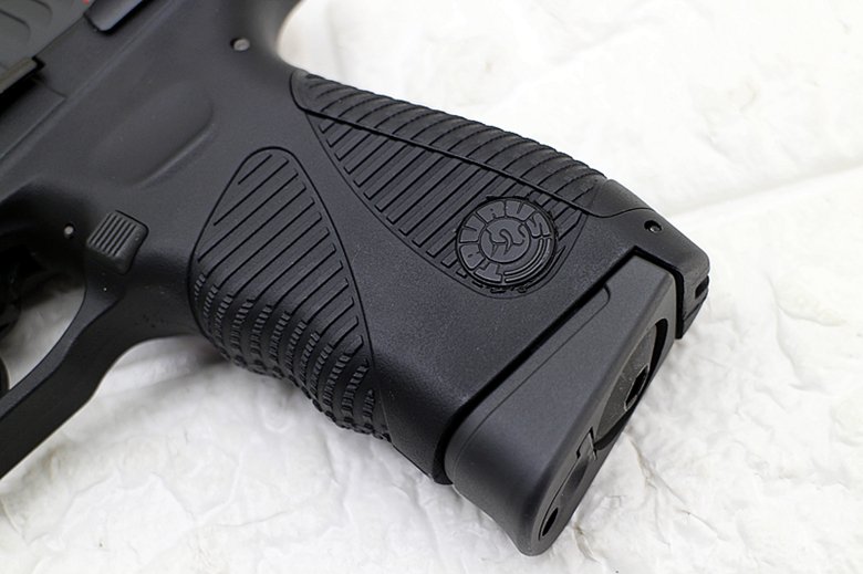 KWC Taurus PT24/7 Compact CCW Pistol GBB CO2 Airsoft - Gambar 8