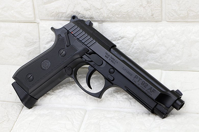 KWC Taurus PT92 GBB CO2 Airsoft Full Metal Engraved