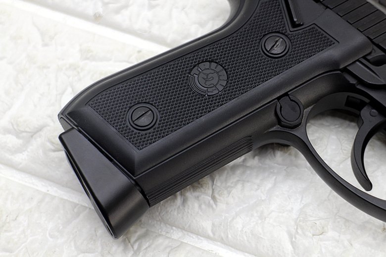 KWC Taurus PT92 Pistol GBB CO2 Airsoft - Gambar 6