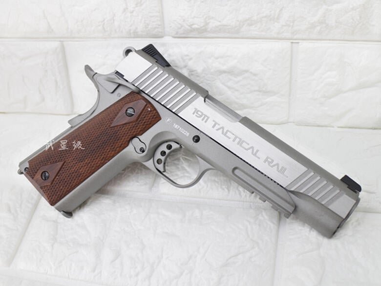 Milbro Colt Rail Gun M1911 Tactical Pistol GBB CO2 Airsoft - Gambar 4
