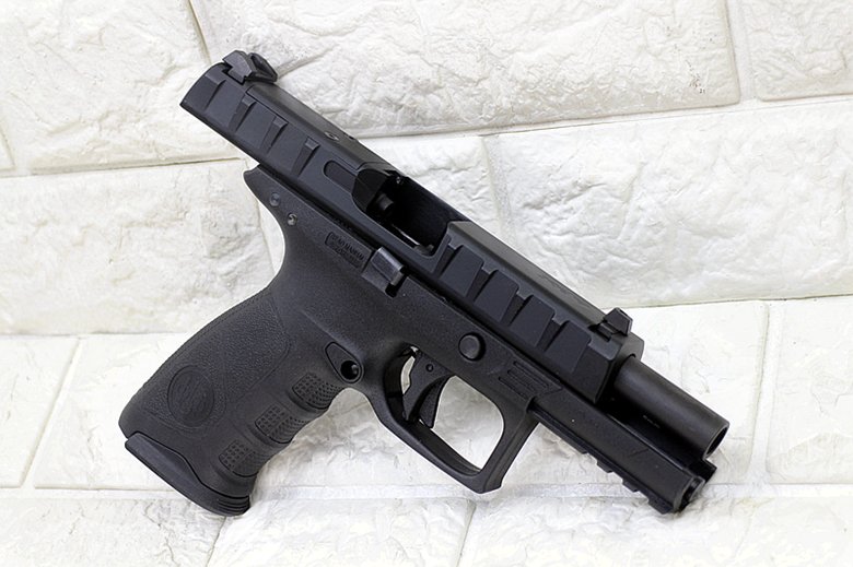 UMAREX KWA Beretta APX RDO Compact Pistol GBB Airsoft - Gambar 5