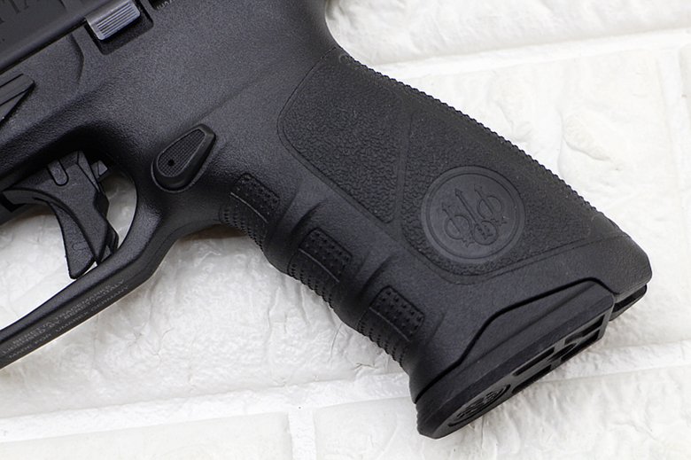 UMAREX KWA Beretta APX RDO Compact Pistol GBB Airsoft - Gambar 7
