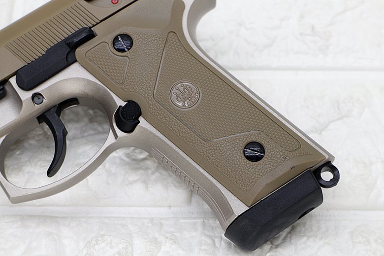 UMAREX SRC Beretta M9A3 Pistol GBB Airsoft - Gambar 6