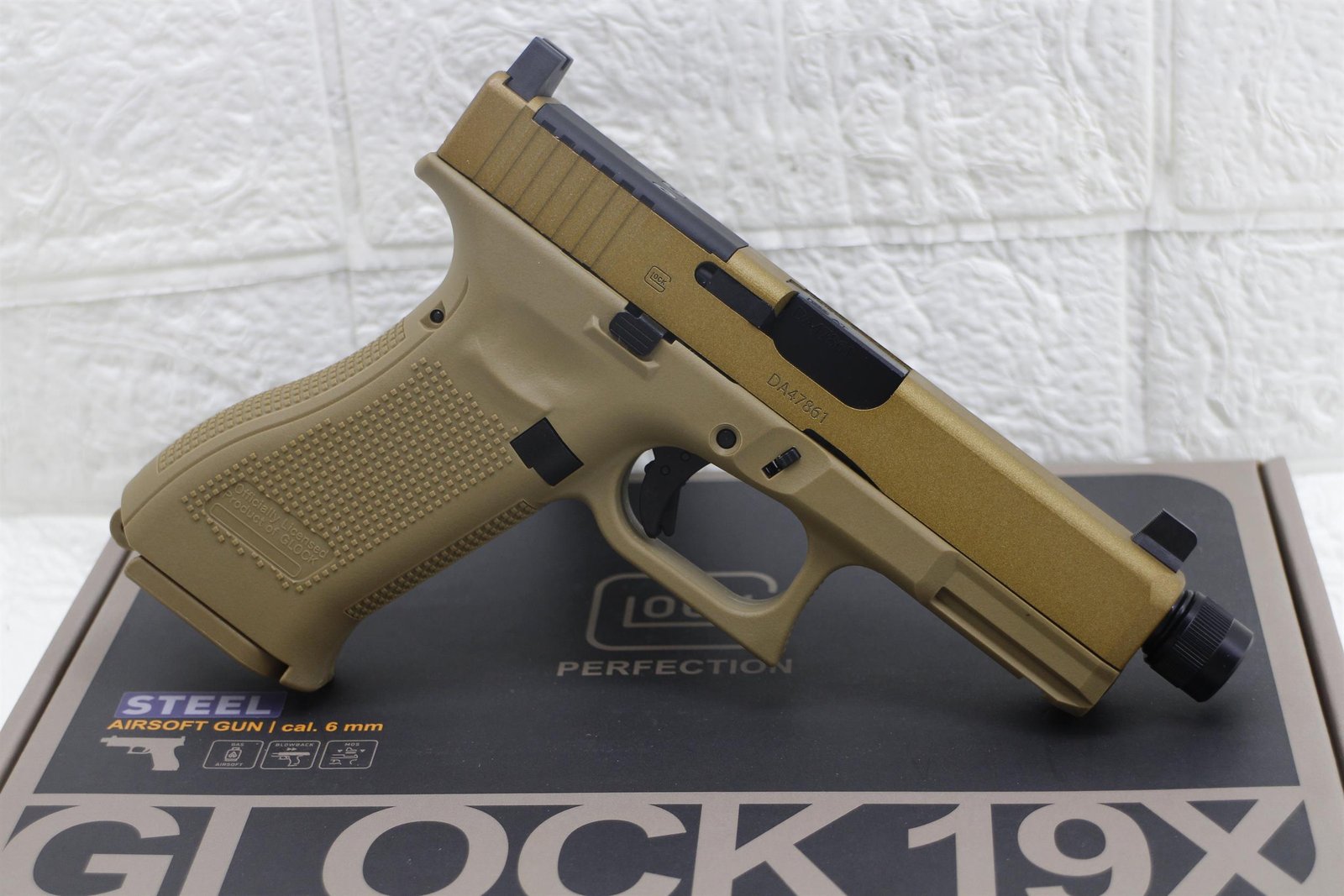 Steel UMAREX SRC Glock 19X G19X GEN5 MOS Compact CCW Pistol GBB Airsoft - Gambar 3