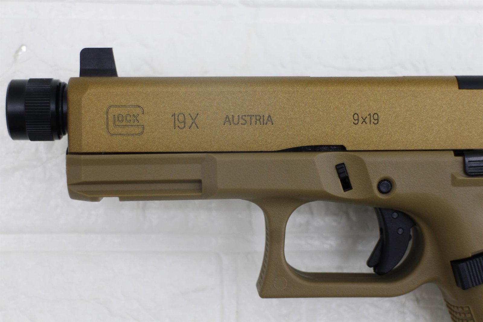 Steel UMAREX SRC Glock 19X G19X GEN5 MOS Compact CCW Pistol GBB Airsoft - Gambar 5