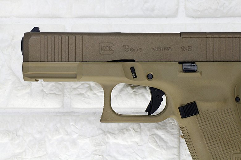 UMAREX SRC Glock 19 G19 Gen5 MOS CCW Pistol GBB Airsoft - Gambar 6