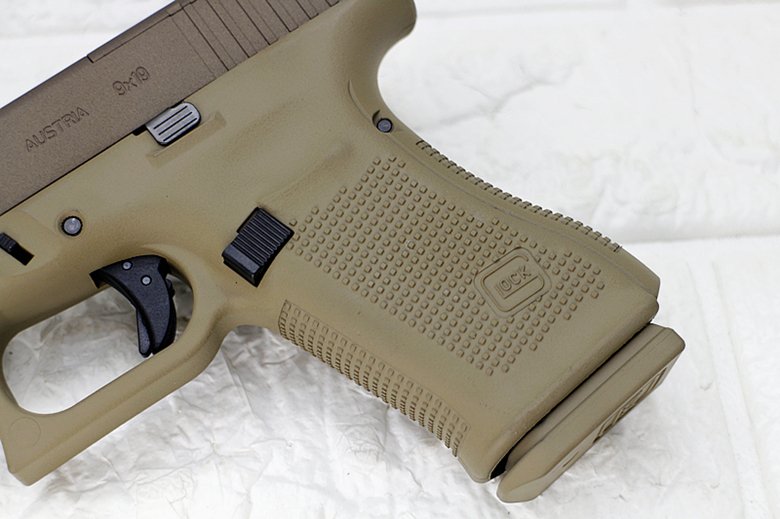 UMAREX SRC Glock 19 G19 Gen5 MOS CCW Pistol GBB Airsoft - Gambar 8