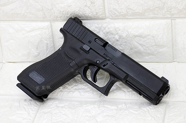 VFC Glock 17 G17 Gen5 Pistol GBB Airsoft - Gambar 4